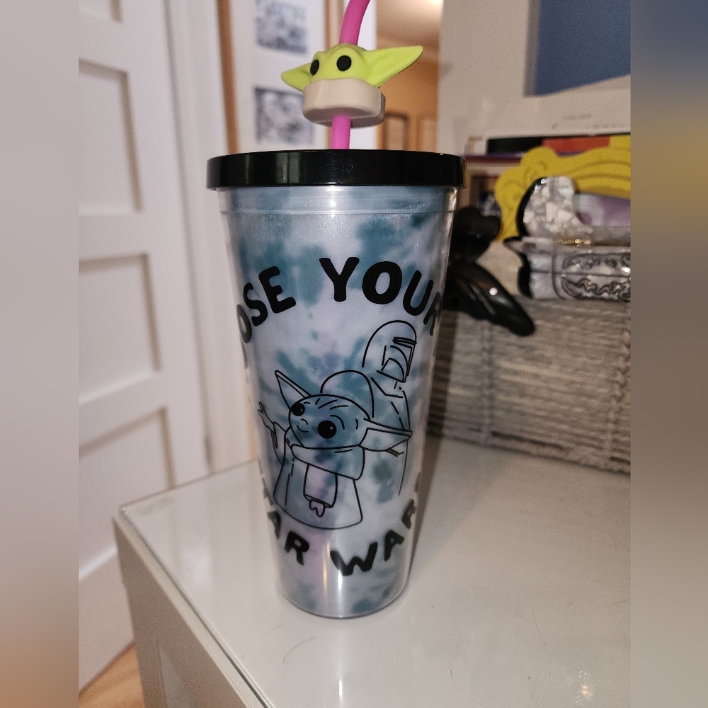 Star Wars Baby Yoda Tumbler with Straw NWT - Picture 2 of 9